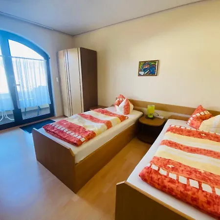 Schmitt 3* Waldfenster