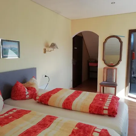 Konukevi Schmitt Waldfenster